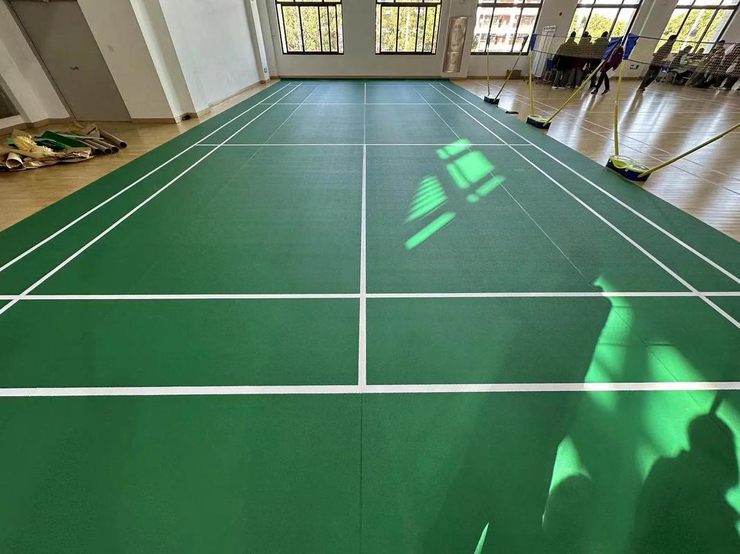 北京石景山與上海寶山羽毛球場地PVC塑膠地板施工順利完成